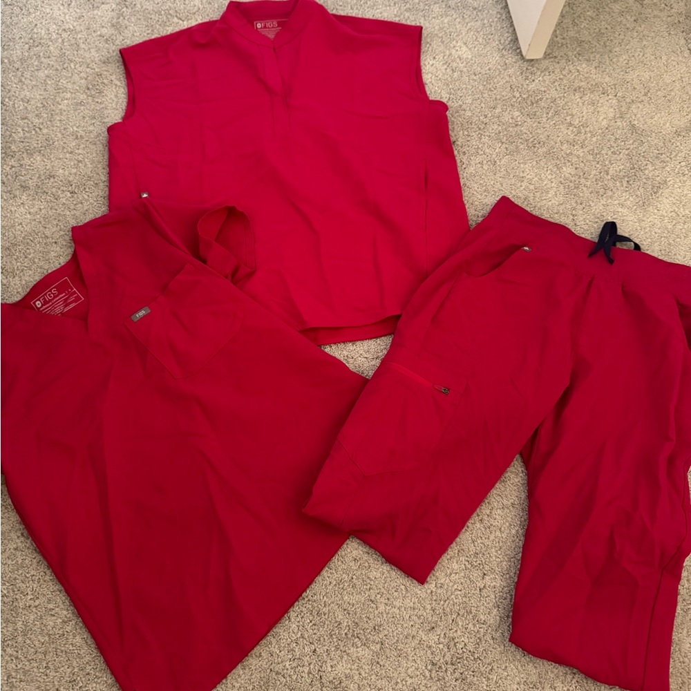 FIGS pink scrubs